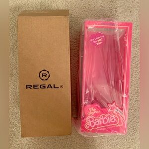 Barbie The Movie Popcorn Bucket Tub Doll Box Regal Cinemas Exclusive 2023